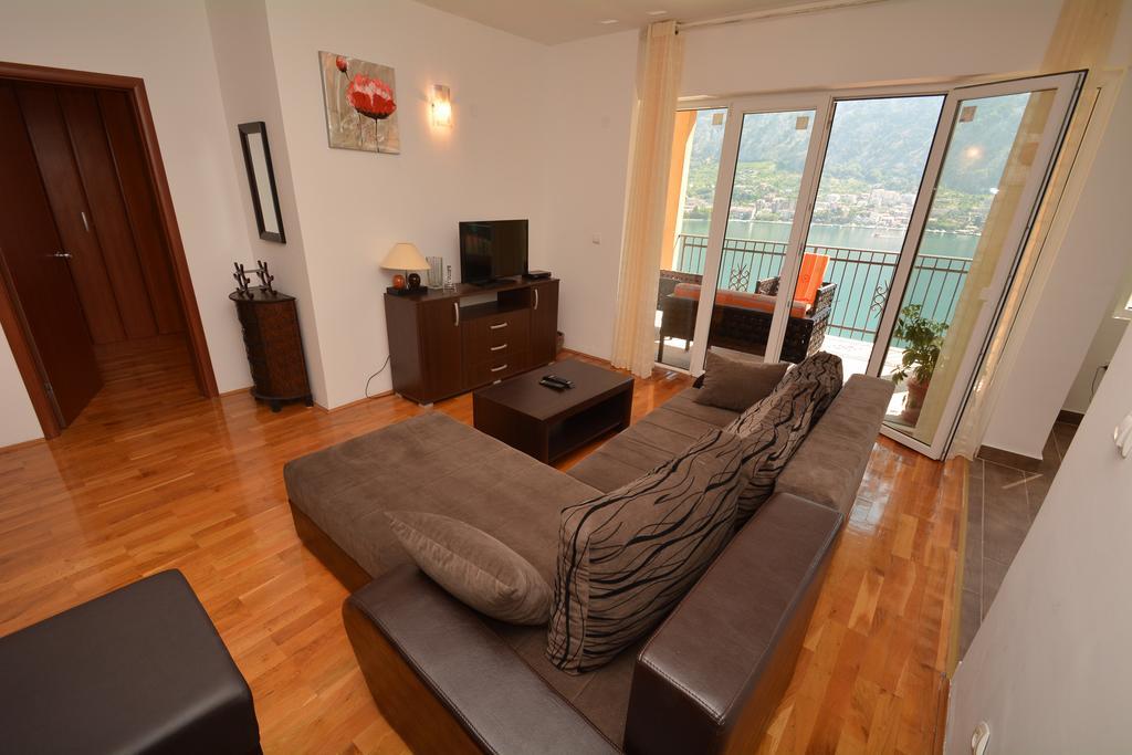 Apartments Panorama Котор Экстерьер фото