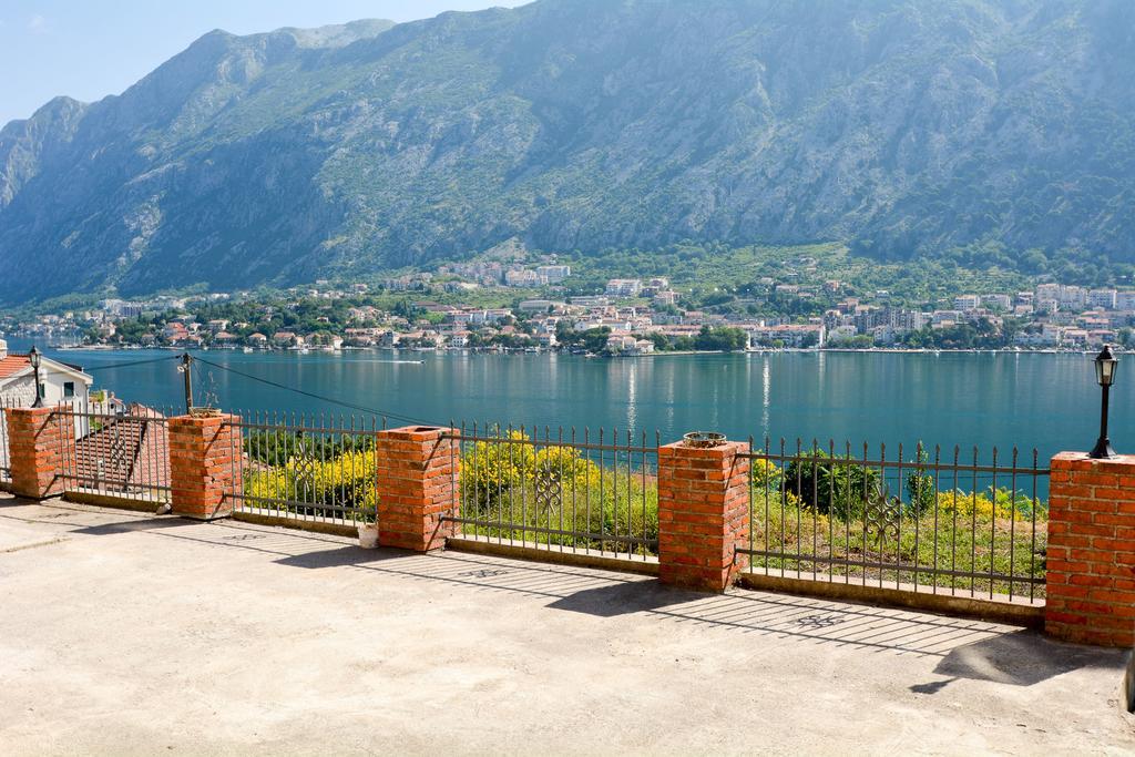 Apartments Panorama Котор Экстерьер фото